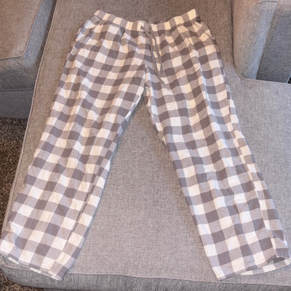 Plaid Gray and White Sonoma Pants